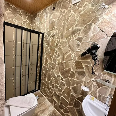 Отель Turan Cappadocia Cave *