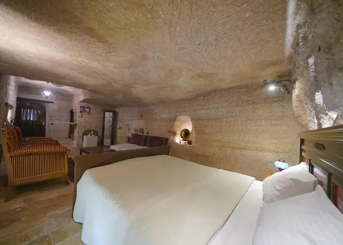 Turan Cappadocia Cave 괴레메
